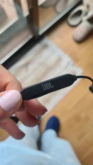 Auriculares JBL Negros para Deporte