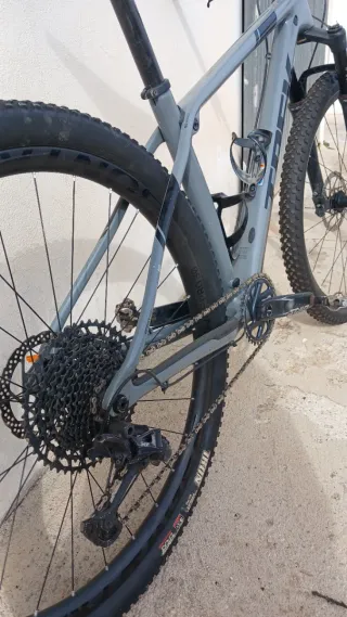 Bicicleta Trek Full Carbono