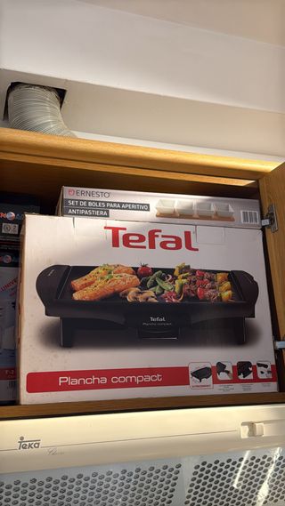 Plancha Tefal Compacta
