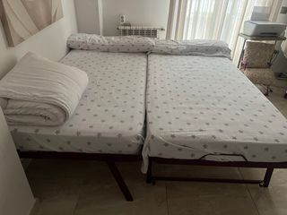 Cama nido plegable con colchones