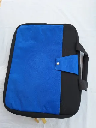 Bolso Negro y Azul