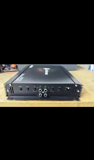 Amplificador caraudio
