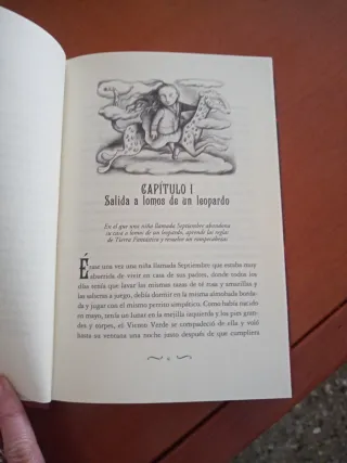 La niña que recorrió Tierra Fantástica...
