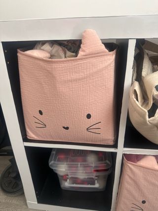 Cómoda blanca y madera 4 espacios