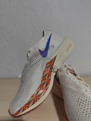 Nike Vaporfly 3 Talla 45