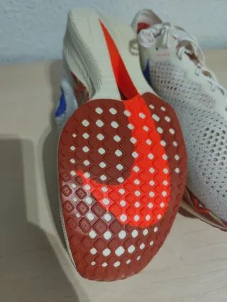 Nike Vaporfly 3 Talla 45