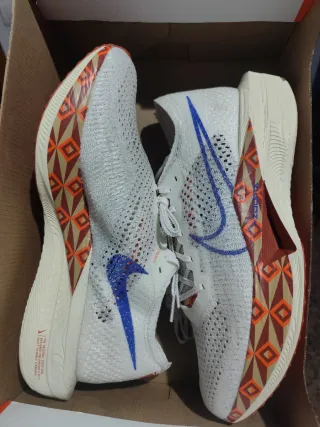 Nike Vaporfly 3 Talla 45