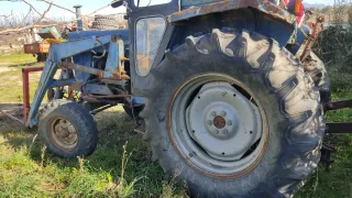 Tractor con pala ocasión