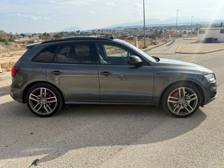 Audi SQ5 2016