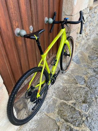 Bicicleta Gravel Merida