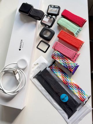 Apple Watch 38mm Series 3 + accesorios