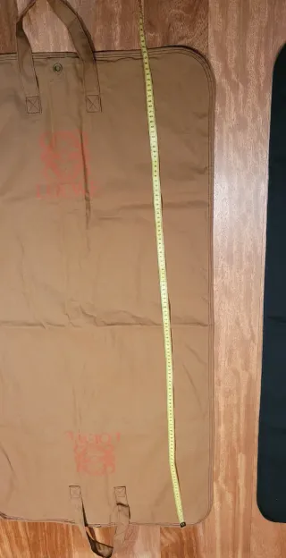 Fundas para ropa Loewe y Dior