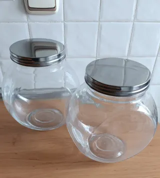 Tarros de cristal con tapa metálica