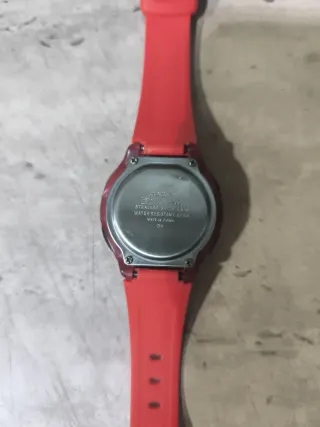2 Relojes Casio Rojo y Blanco