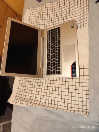 Portátil Lenovo Ideapad 700 Repuestos