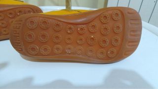 Botines Camper piel niño amarillos