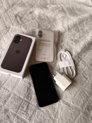 iPhone 16 128GB Preto Caixa