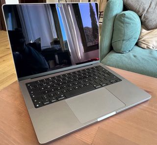 MacBook Pro 14” M3 Gris - 2023