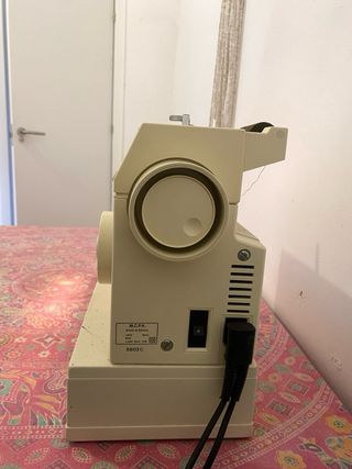 Máquina de coser Singer Melodie 20