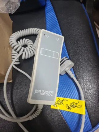 Mando Sunrise Medical cama articulada