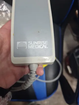 Mando Sunrise Medical cama articulada