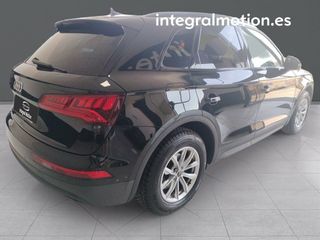 Audi Q5 30 TDI 5d