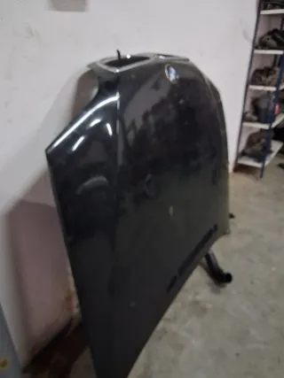 Capó BMW E46 Negro