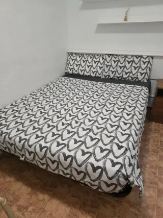 Ropa de cama matrimonio gris y blanco