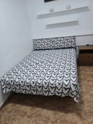 Ropa de cama matrimonio gris y blanco