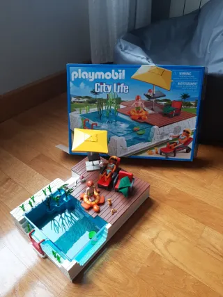 Playmobil City Life Piscina