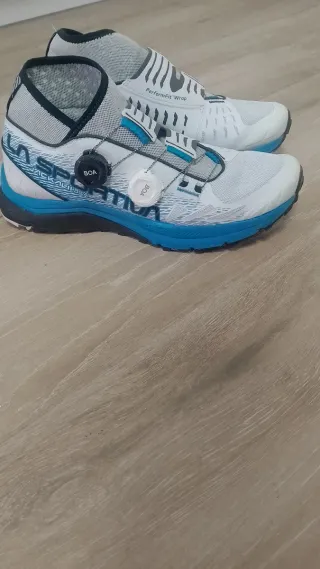 ZAPATILLA LA SPORTIVA JACKAL II BOA