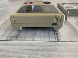 Nintendo Game Boy Clásica DMG-01 Beige + Lupa