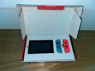 Nintendo Switch con Accesorios