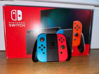 Nintendo Switch con Accesorios