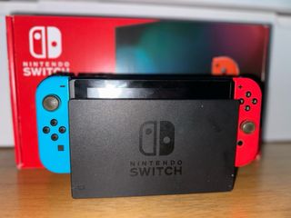 Nintendo Switch con Accesorios