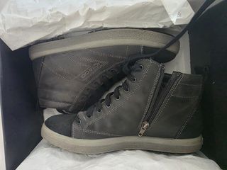 Stivaletto sportivo in pelle IGI&CO