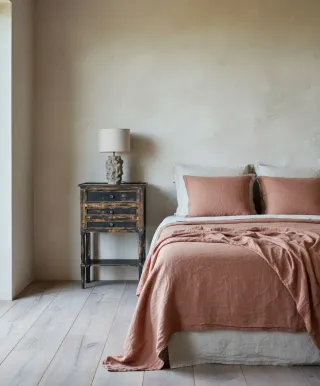 Pareja de mesillas de noche