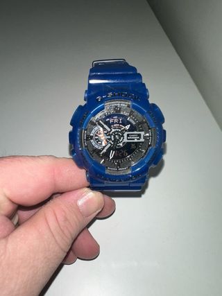 Reloj Casio G-Shock Negro y Dorado