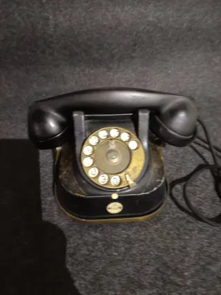 Teléfono de sobremesa de fundición