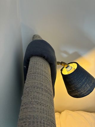 Cabecero + lámpara de cama individual azul y beige