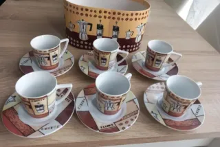 Juego café italiano 6 tazas y platos NUEVO