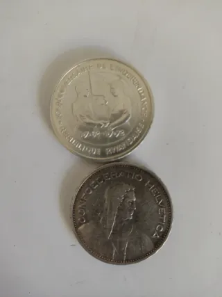 Hermosas monedas de plata