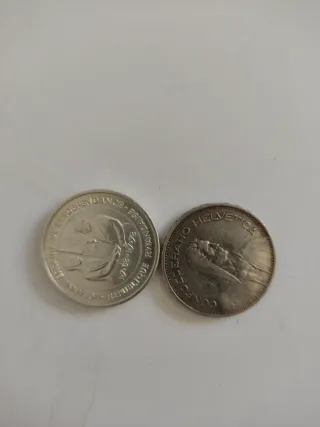 Hermosas monedas de plata