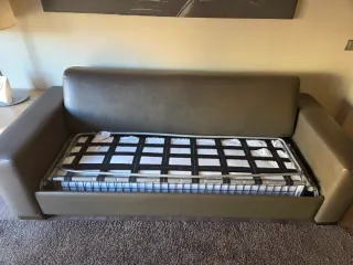 URGE VENDER: Sofá Cama Beige y Marrón