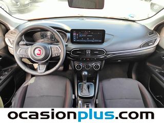 Fiat Tipo 1.5 Hybrid Red DCT 97 kW (130 CV)