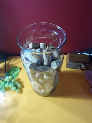 Jarrón/Urna de cristal 30\13{ cm} con colección