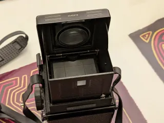 Cámara Yashica Mat 124 G con gran angular