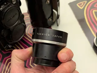 Cámara Yashica Mat 124 G con gran angular