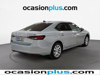 Skoda Superb 1.5 TSI m-HEV Essence DSG 110 kW (150 CV)