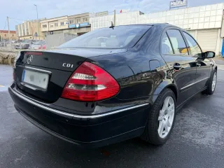 Mercedes-Benz Clase E 2005
